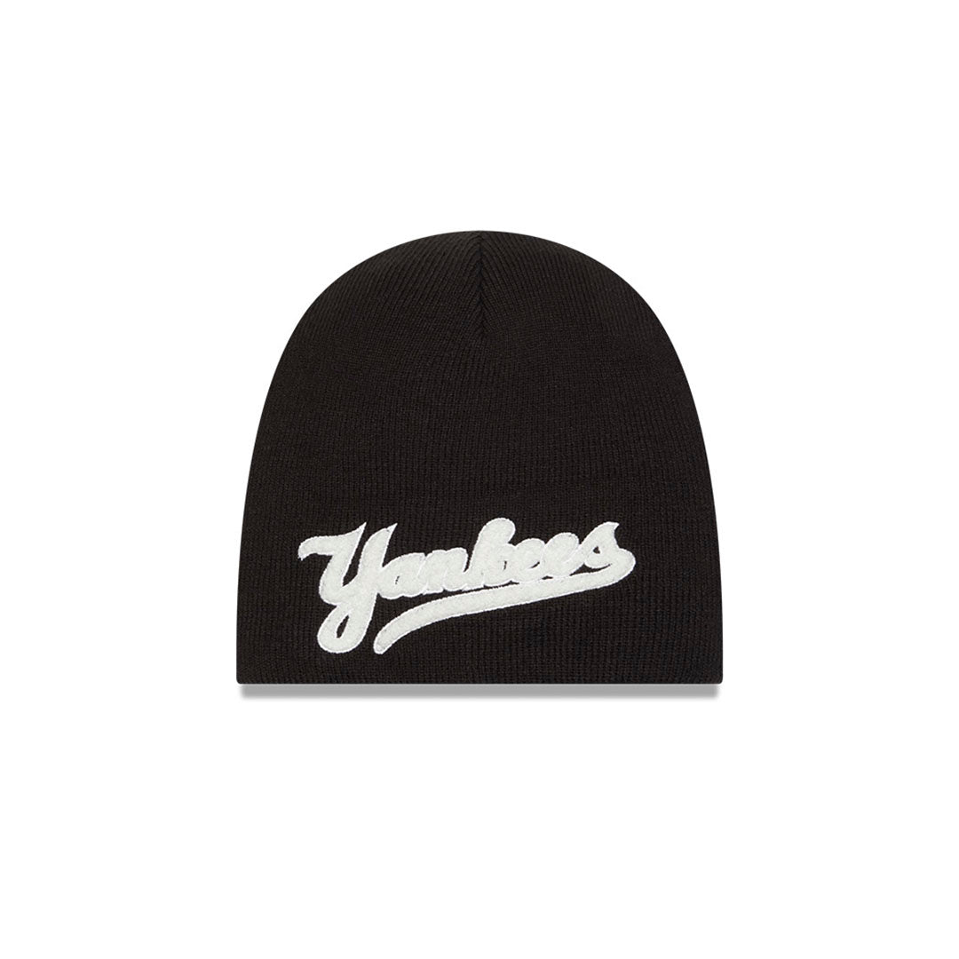 Ner Era Chenille Script NY Yankees Black