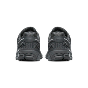 Nike Zoom Vomero 5 Antracita