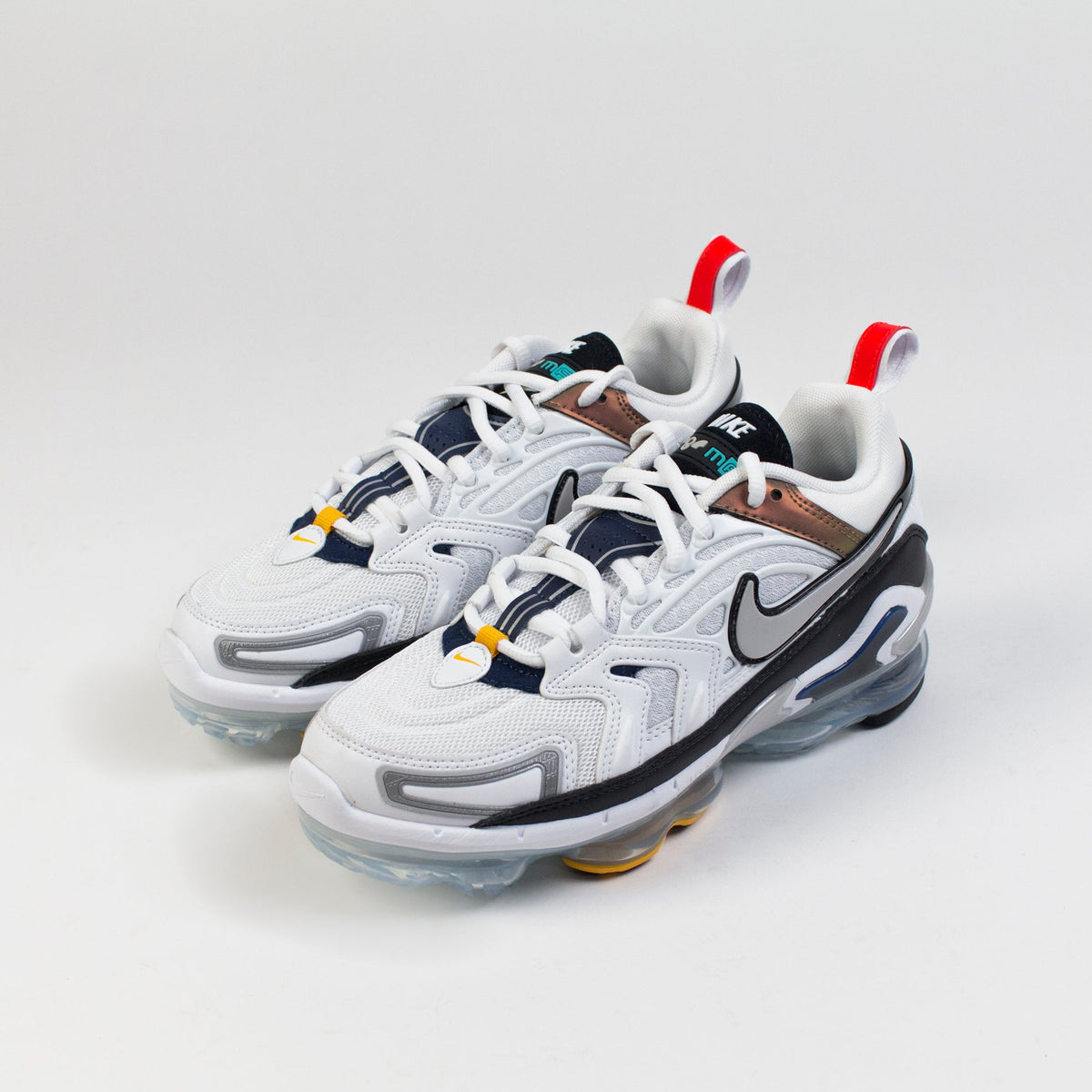 Nike Air Vapor Max "Evolution of Icons"