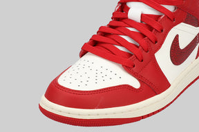 Women's Air Jordan 1 Mid SE 'Cracked Leather'