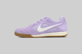 Nike Gato 'Hydrangeas'