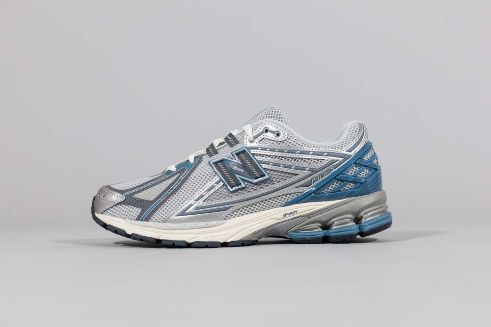 New Balance 1906R Silver Metallic