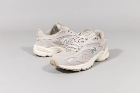 New Balance 725V1 'Beige'