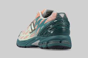 New Balance 1906 'New Spruce'